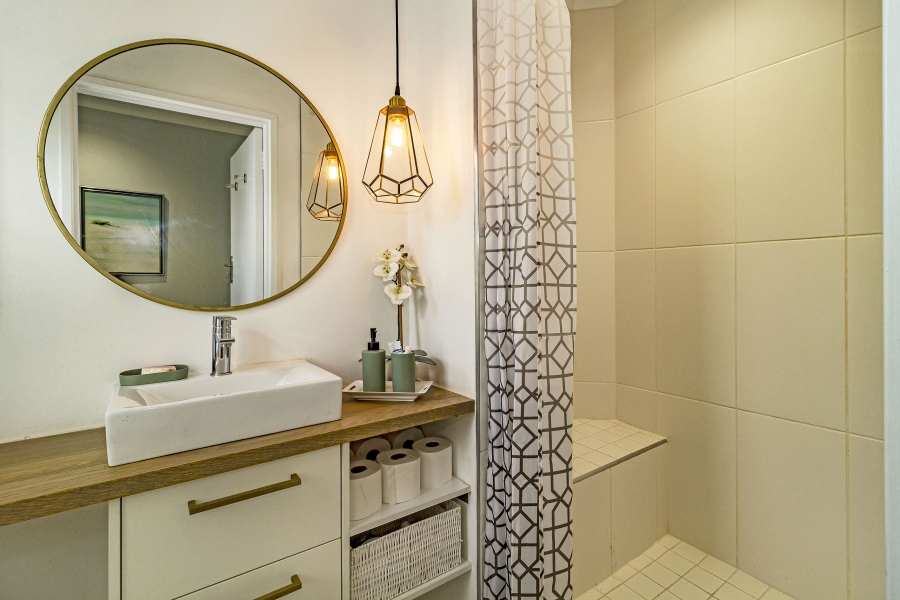 2 Bedroom Property for Sale in Bizweni Western Cape